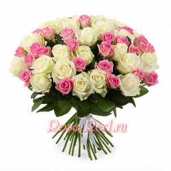 Розы белые и розовые